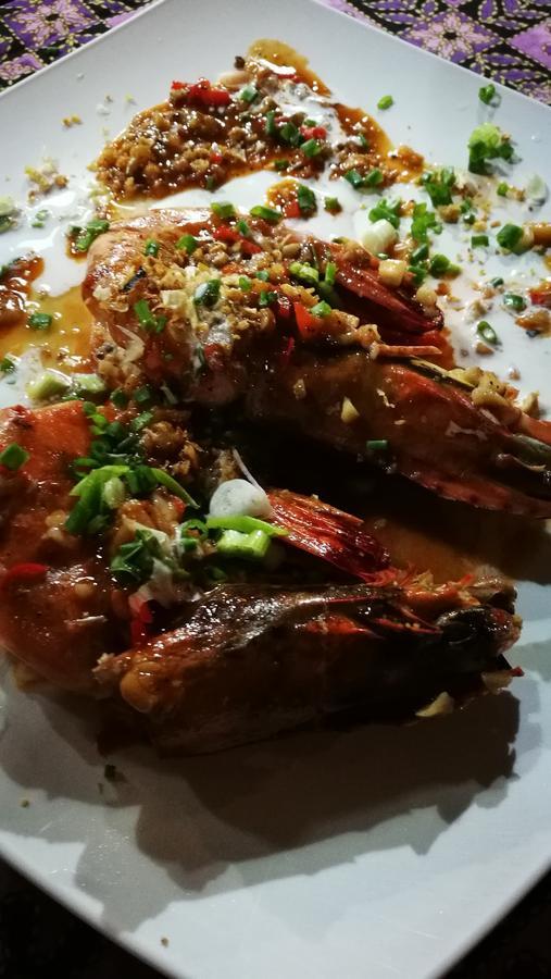 सहारा Pp Red Tuna Hut